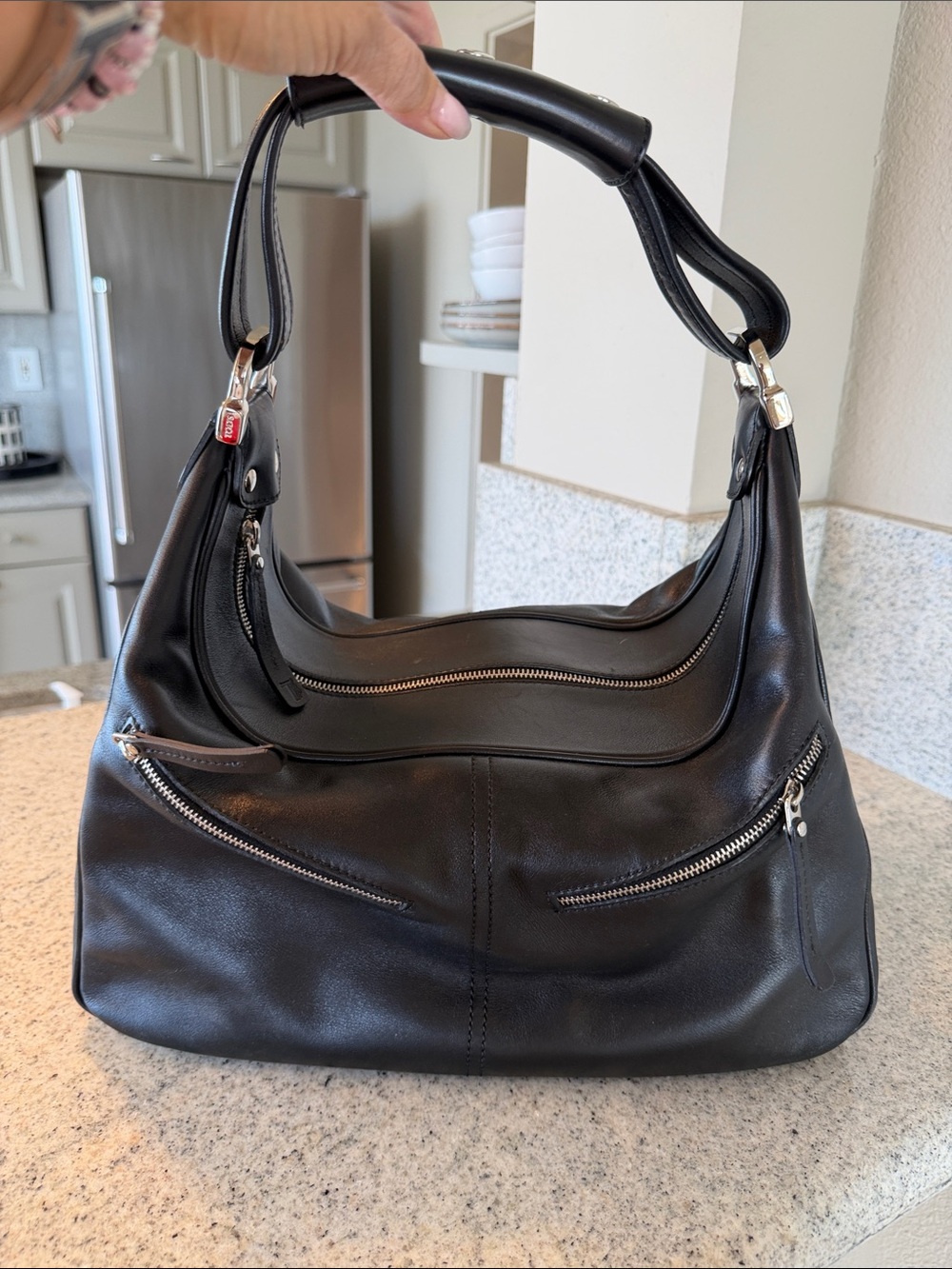 Like New! Tod’s Black Leather Hobo Shoulder Bag